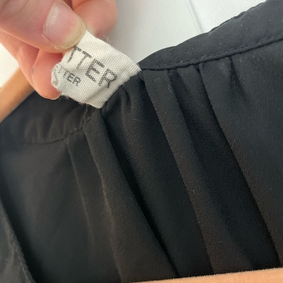 Classic Black Women's Top - Picture 3 of 4